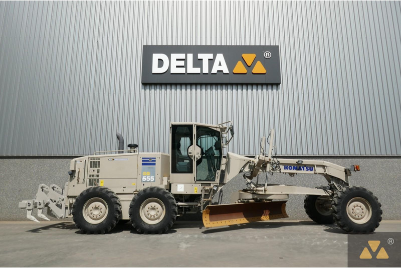 Komatsu GD555-5 Ex-army - Grejder: slika 2 Komatsu GD555-5 Ex-army - Grejder: slika 2
