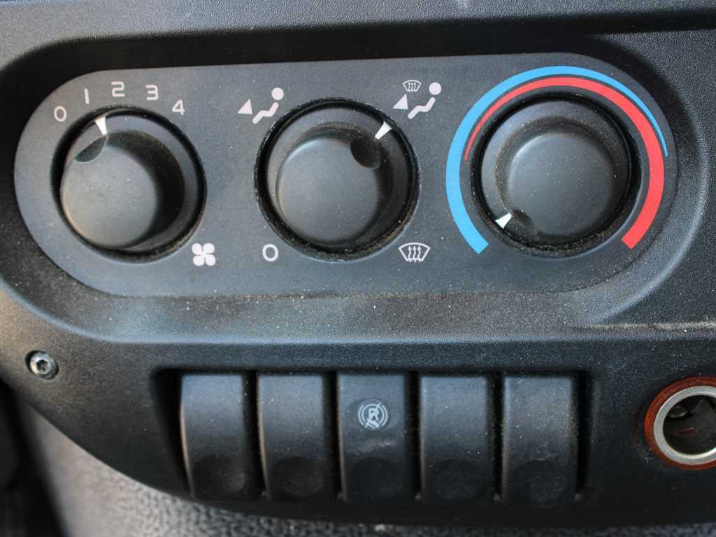 Kamion sa ceradom DAF CF 85.460, 6X2, INDEPENDENT AIR CONDITIONING + FLIEGL TPS 100 (2003): slika 16