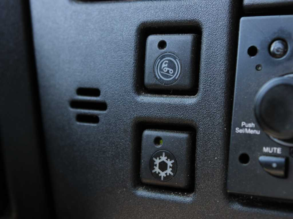 Kamion sa ceradom DAF CF 85.460, 6X2, INDEPENDENT AIR CONDITIONING + FLIEGL TPS 100 (2003): slika 14