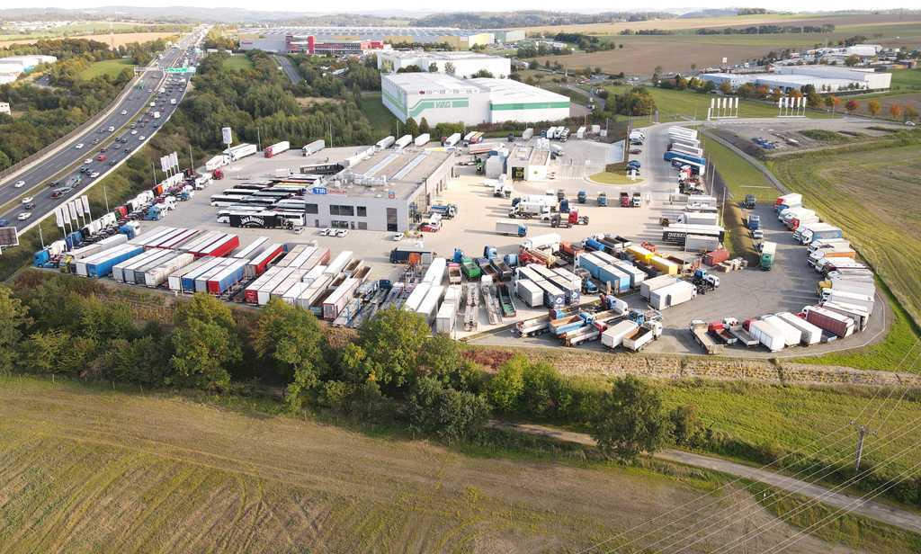 DAF FA LF 45, EURO 5, TYRES 80% + AGADOS TRAILER - Kamion sa ceradom: slika 2 DAF FA LF 45, EURO 5, TYRES 80% + AGADOS TRAILER - Kamion sa ceradom: slika 2