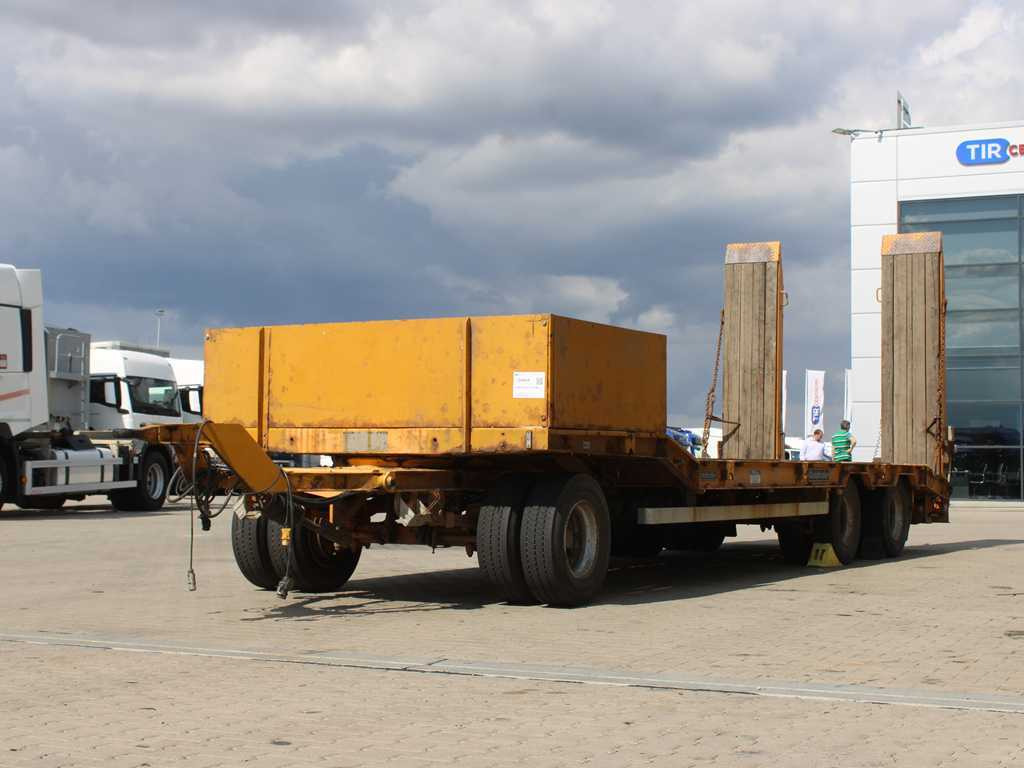 Goldhofer TU 3-24/80, DRIVEWAYS - Niska prikolica za prevoz: slika 1 Goldhofer TU 3-24/80, DRIVEWAYS - Niska prikolica za prevoz: slika 1