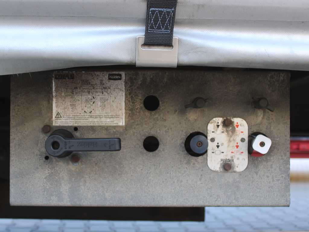 H&W - Prikolica sa ceradom: slika 2 H&W - Prikolica sa ceradom: slika 2