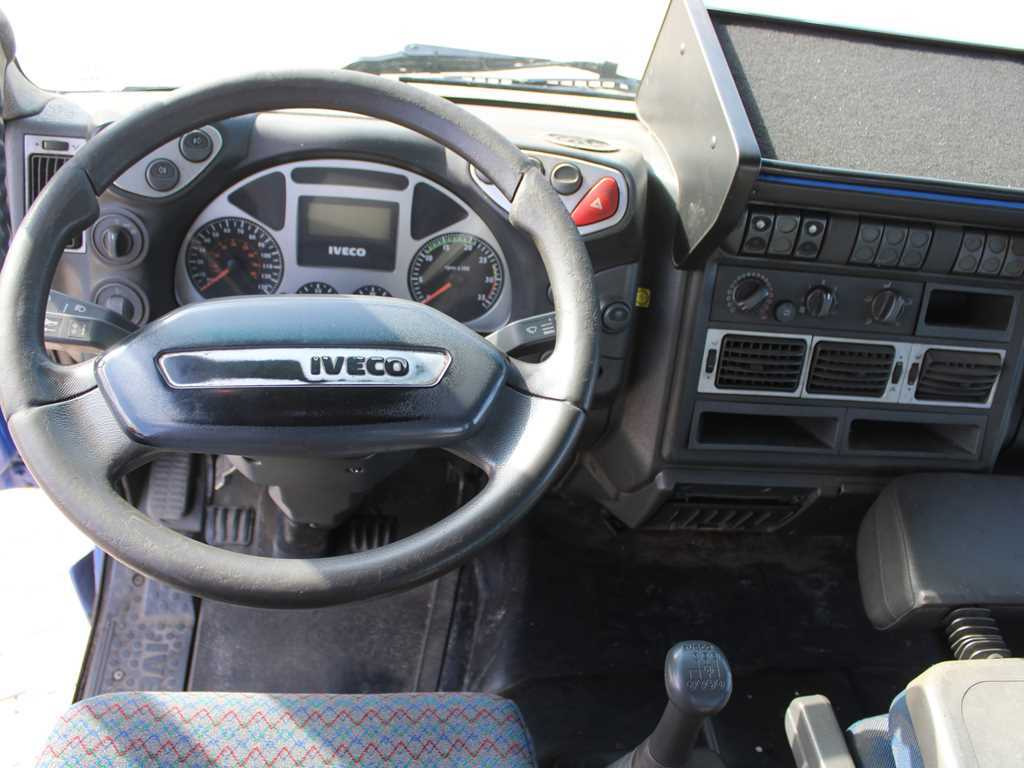 Kamion sa tovarnim sandukom, Kamion sa dizalicom Iveco EUROCARGO 100E17, EURO 3, HYDRAULIC ARM HIAB 035-2: slika 12 Kamion sa tovarnim sandukom, Kamion sa dizalicom Iveco EUROCARGO 100E17, EURO 3, HYDRAULIC ARM HIAB 035-2: slika 12