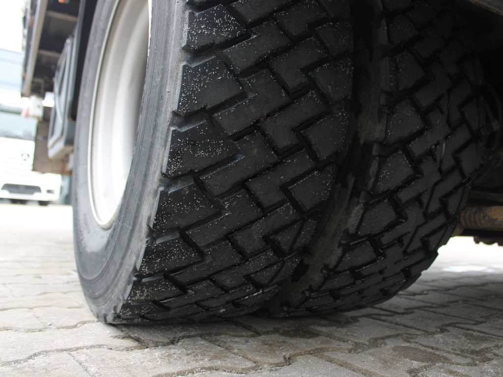 Kamion sa ceradom MAN LE 12.220, EURO 3, HYDRAULIC FRONT, TIRES 80%: slika 18