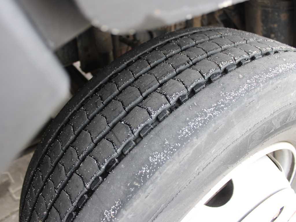 Kamion sa ceradom MAN LE 12.220, EURO 3, HYDRAULIC FRONT, TIRES 80%: slika 19