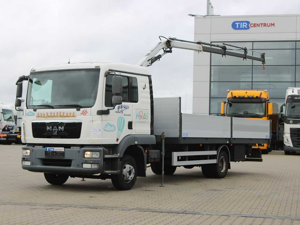 MAN TGL 8.220, EURO 5, SIDEBOARD, TIRES 80%, HYDRAULIC ARM TLC_38A.3 - Kamion sa tovarnim sandukom, Kamion sa dizalicom: slika 1 MAN TGL 8.220, EURO 5, SIDEBOARD, TIRES 80%, HYDRAULIC ARM TLC_38A.3 - Kamion sa tovarnim sandukom, Kamion sa dizalicom: slika 1