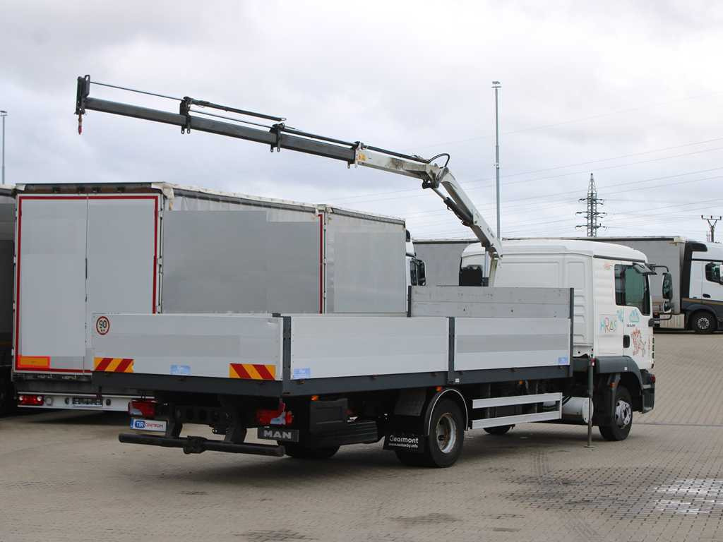MAN TGL 8.220, EURO 5, SIDEBOARD, TIRES 80%, HYDRAULIC ARM TLC_38A.3 - Kamion sa tovarnim sandukom, Kamion sa dizalicom: slika 4 MAN TGL 8.220, EURO 5, SIDEBOARD, TIRES 80%, HYDRAULIC ARM TLC_38A.3 - Kamion sa tovarnim sandukom, Kamion sa dizalicom: slika 4