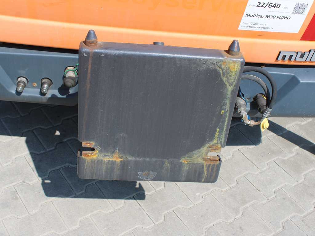 Multicar M30 FUMO, 4x4 - Istovarivač, Korisno/ Posebno vozilo: slika 5 Multicar M30 FUMO, 4x4 - Istovarivač, Korisno/ Posebno vozilo: slika 5