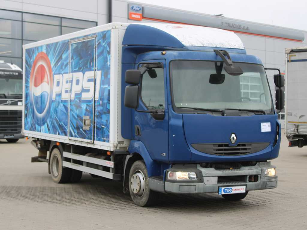 Renault MIDLUM 160.10, EURO 4, HYDRAULIC FRONT, TIRE 80% - Kamion sa zatvorenim sandukom: slika 3 Renault MIDLUM 160.10, EURO 4, HYDRAULIC FRONT, TIRE 80% - Kamion sa zatvorenim sandukom: slika 3