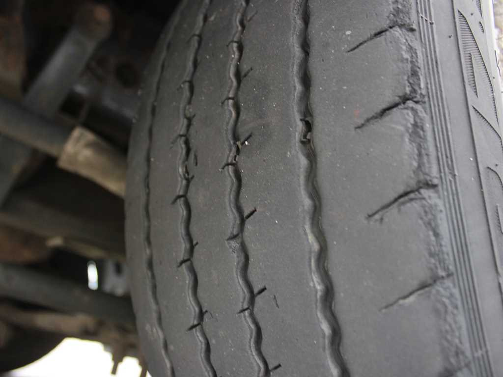 Kamion sa zatvorenim sandukom Renault MIDLUM 220, HYDRAULIC FRONT, EURO 5: slika 17 Kamion sa zatvorenim sandukom Renault MIDLUM 220, HYDRAULIC FRONT, EURO 5: slika 17