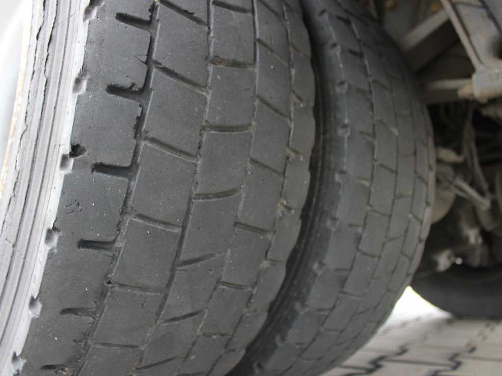 Kamion sa zatvorenim sandukom Renault MIDLUM 220, HYDRAULIC FRONT, EURO 5: slika 18 Kamion sa zatvorenim sandukom Renault MIDLUM 220, HYDRAULIC FRONT, EURO 5: slika 18