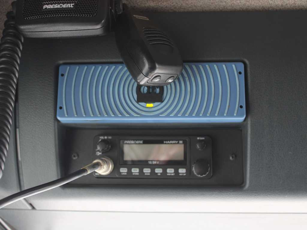 Tegljač MAN TGS 33.500, 6X6, EURO 6, RETARDER, PALFINGER HYDRAULIC ARM Q170Z96: slika 19 Tegljač MAN TGS 33.500, 6X6, EURO 6, RETARDER, PALFINGER HYDRAULIC ARM Q170Z96: slika 19