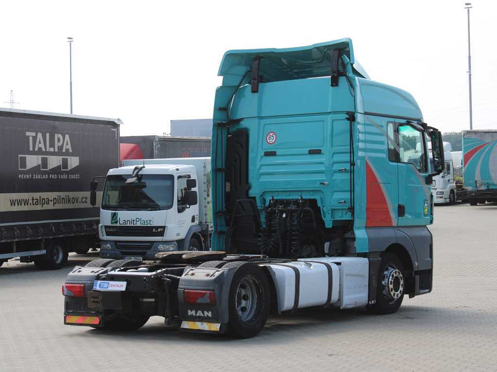 MAN TGX 18.400 4X2 LLS-U, LOWDECK, EURO 6 - Tegljač: slika 4 MAN TGX 18.400 4X2 LLS-U, LOWDECK, EURO 6 - Tegljač: slika 4