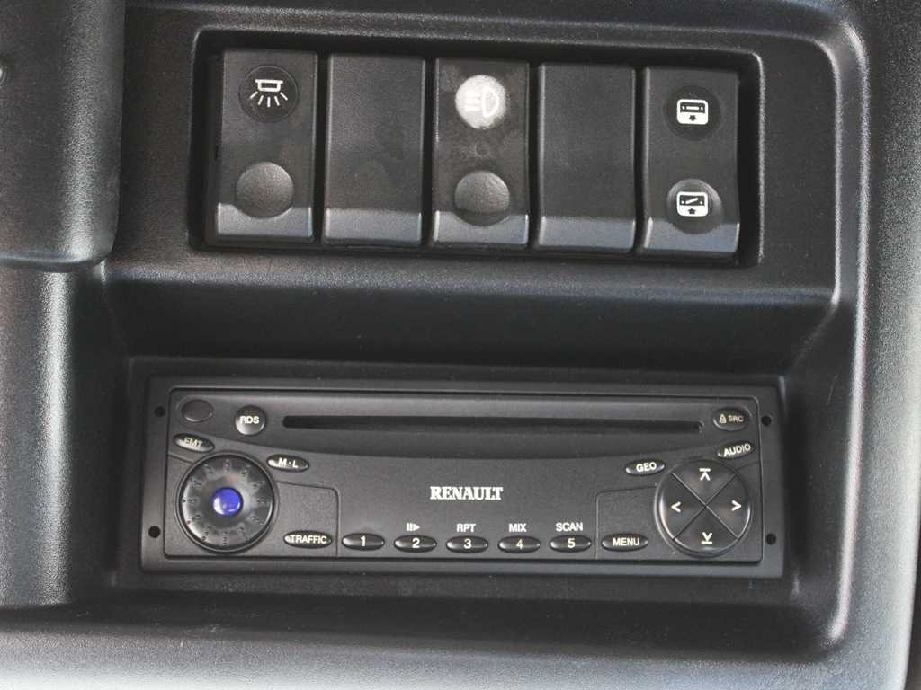 Tegljač Renault MAGNUM 440.18, EURO 3: slika 13 Tegljač Renault MAGNUM 440.18, EURO 3: slika 13