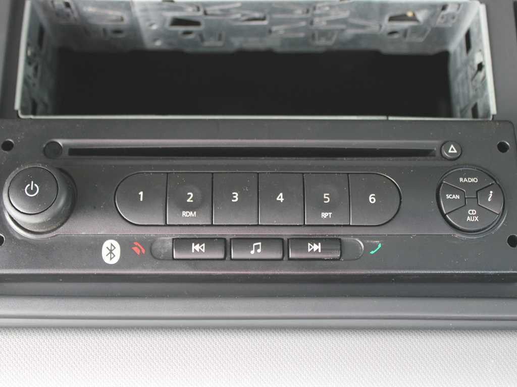 Tegljač Renault T520, LOWDECK, EURO 6, TIRES 80%: slika 16 Tegljač Renault T520, LOWDECK, EURO 6, TIRES 80%: slika 16