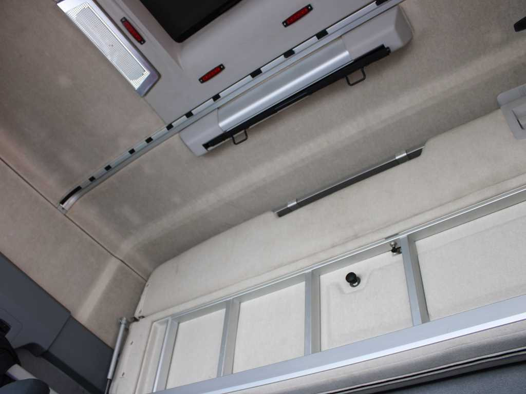 Tegljač Renault T520, LOWDECK, EURO 6, TIRES 80%: slika 14 Tegljač Renault T520, LOWDECK, EURO 6, TIRES 80%: slika 14