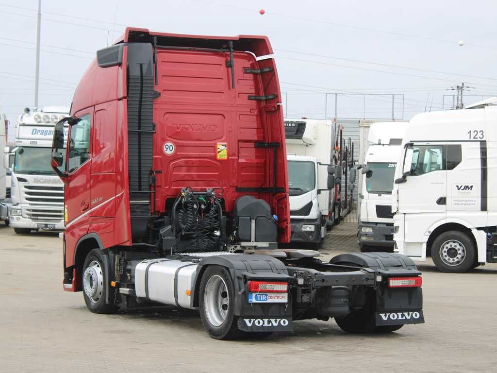 Volvo FH 500 XL, MEGA, VEB+,I-PARK COOL, NEW CLUTCH - Tegljač: slika 4 Volvo FH 500 XL, MEGA, VEB+,I-PARK COOL, NEW CLUTCH - Tegljač: slika 4