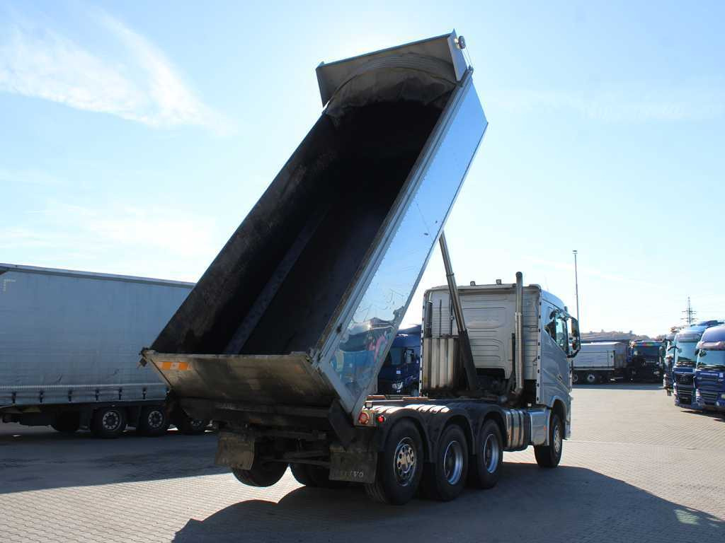 Volvo FH 750, EURO 6, 8X4, LIFTING AXLE, VEB +, 17m³ - Istovarivač: slika 5 Volvo FH 750, EURO 6, 8X4, LIFTING AXLE, VEB +, 17m³ - Istovarivač: slika 5