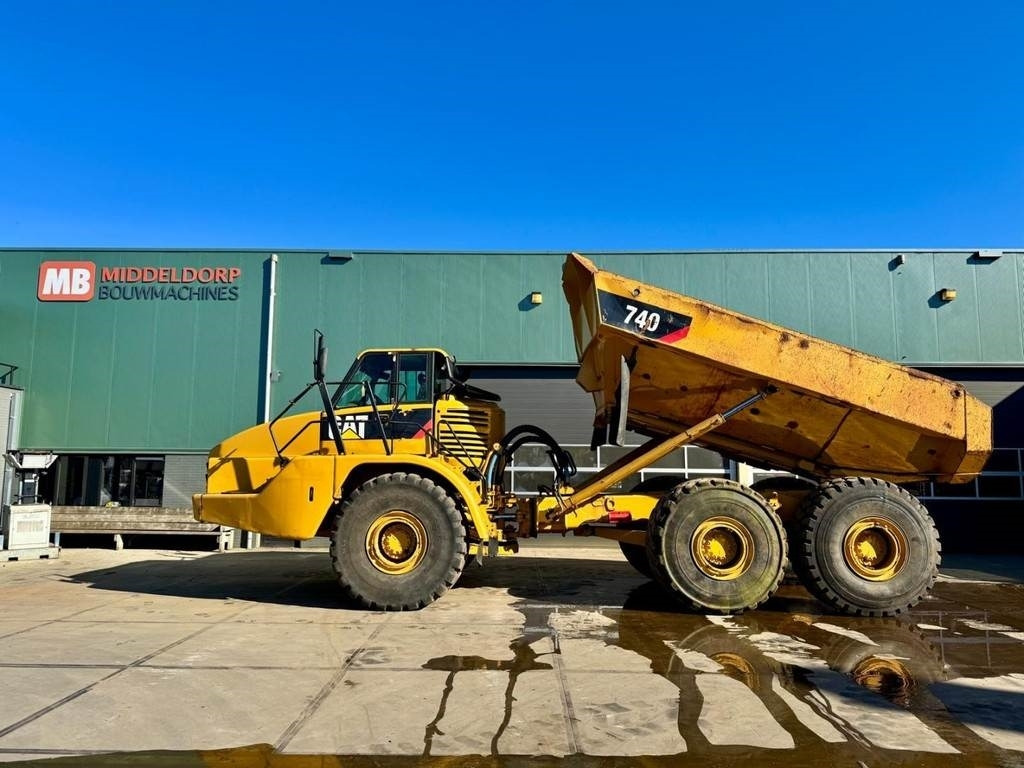 CAT 740 - Zglobni kiper: slika 4 CAT 740 - Zglobni kiper: slika 4