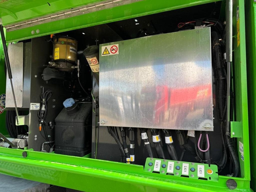 Bager za obradu otpada/ Industrije Sennebogen 825M E: slika 20