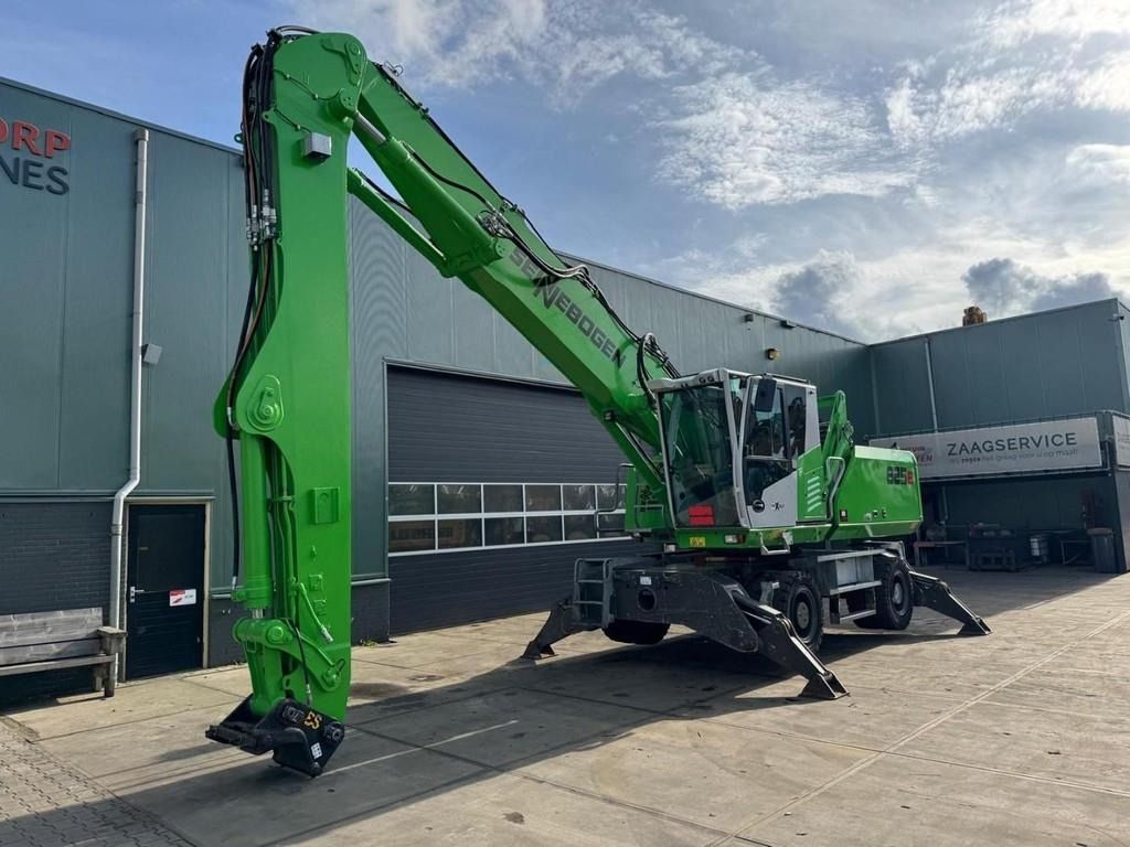 Bager za obradu otpada/ Industrije Sennebogen 825M E: slika 9