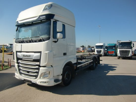 DAF XF 480 FAR BDF SSC Euro 6 Liftachse, Retarder - Kamion za prevoz kontejnera/ Kamion sa promenjivim sandukom: slika 1 DAF XF 480 FAR BDF SSC Euro 6 Liftachse, Retarder - Kamion za prevoz kontejnera/ Kamion sa promenjivim sandukom: slika 1
