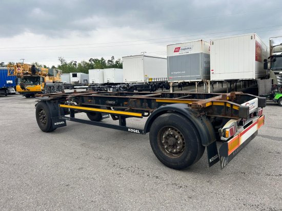 Kögel AW18, BDF-Lafette, BPW-Achsen - Prikolica za prevoz kontejnera/ Prikolica sa promenjivim sandukom: slika 4 Kögel AW18, BDF-Lafette, BPW-Achsen - Prikolica za prevoz kontejnera/ Prikolica sa promenjivim sandukom: slika 4