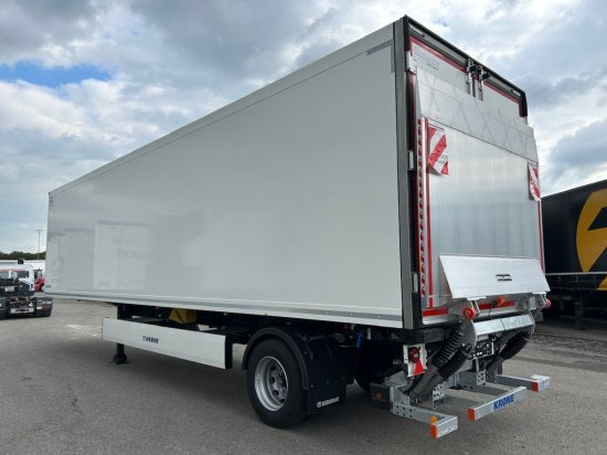 Krone SE City Kühler, TK SLXi 300, 1-Achsauflieger mit Hebebühne - Izotermička poluprikolica: slika 4 Krone SE City Kühler, TK SLXi 300, 1-Achsauflieger mit Hebebühne - Izotermička poluprikolica: slika 4