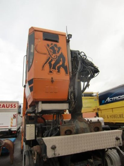 LOGLIFT F140ST96R Kabinenkran - Kran za kamion: slika 2 LOGLIFT F140ST96R Kabinenkran - Kran za kamion: slika 2