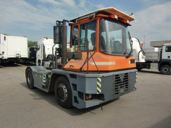 MAFI Hofschlepper MT32Z - Terminalni traktor: slika 3 MAFI Hofschlepper MT32Z - Terminalni traktor: slika 3