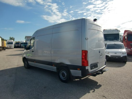 Mercedes-Benz Sprinter 319 CDI Standard, el.Schiebetür - Furgon: slika 4 Mercedes-Benz Sprinter 319 CDI Standard, el.Schiebetür - Furgon: slika 4