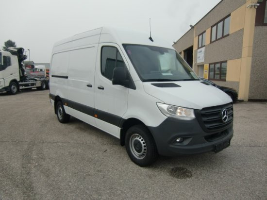 Mercedes-Benz Sprinter 319 CDI Standard, el.Schiebetür - Furgon: slika 1 Mercedes-Benz Sprinter 319 CDI Standard, el.Schiebetür - Furgon: slika 1