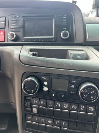 Tegljač MAN TGX 18.480, XXL, Automatik, Retarder,: slika 13 Tegljač MAN TGX 18.480, XXL, Automatik, Retarder,: slika 13