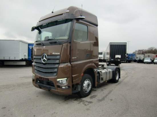 Mercedes-Benz Actros 1848 Gigaspace, Retarder, Standklima Retarder, Mirrow Cam, mehrere Einheiten - Tegljač: slika 3 Mercedes-Benz Actros 1848 Gigaspace, Retarder, Standklima Retarder, Mirrow Cam, mehrere Einheiten - Tegljač: slika 3