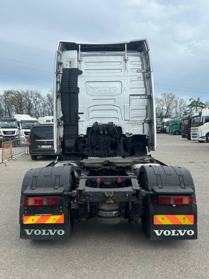 Volvo FH 460, E6 I-Shift, VEB+, Standklima, Schubbodenhydraulik - Tegljač: slika 5 Volvo FH 460, E6 I-Shift, VEB+, Standklima, Schubbodenhydraulik - Tegljač: slika 5