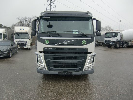 Volvo FM 420 Koffer mit Ladebordwand - Kamion sa zatvorenim sandukom: slika 2 Volvo FM 420 Koffer mit Ladebordwand - Kamion sa zatvorenim sandukom: slika 2