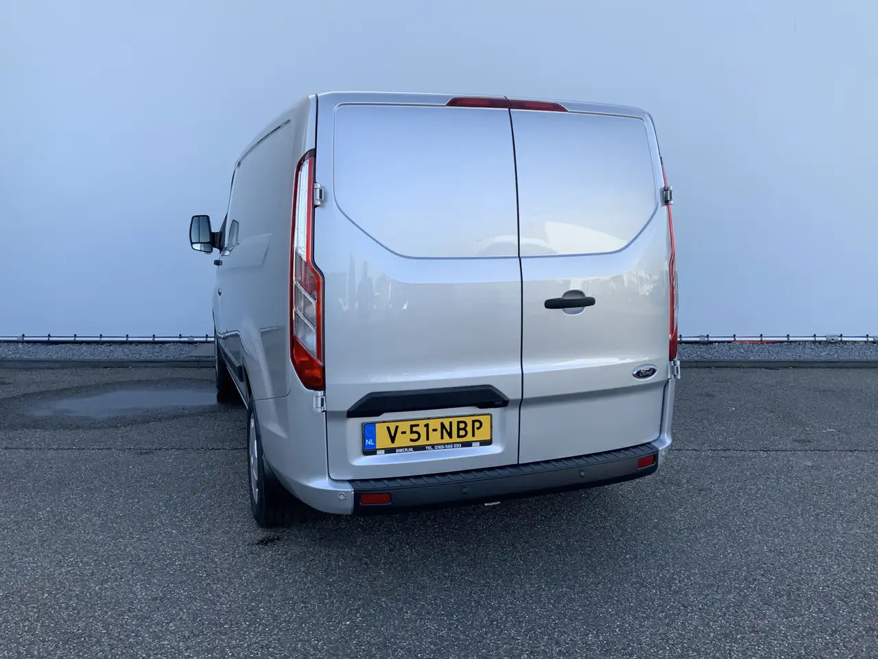 Ford Transit Custom 300 2.0 TDCI L1H1 Limited Airco Cruise Camera 3 Zi - Furgon: slika 2 Ford Transit Custom 300 2.0 TDCI L1H1 Limited Airco Cruise Camera 3 Zi - Furgon: slika 2