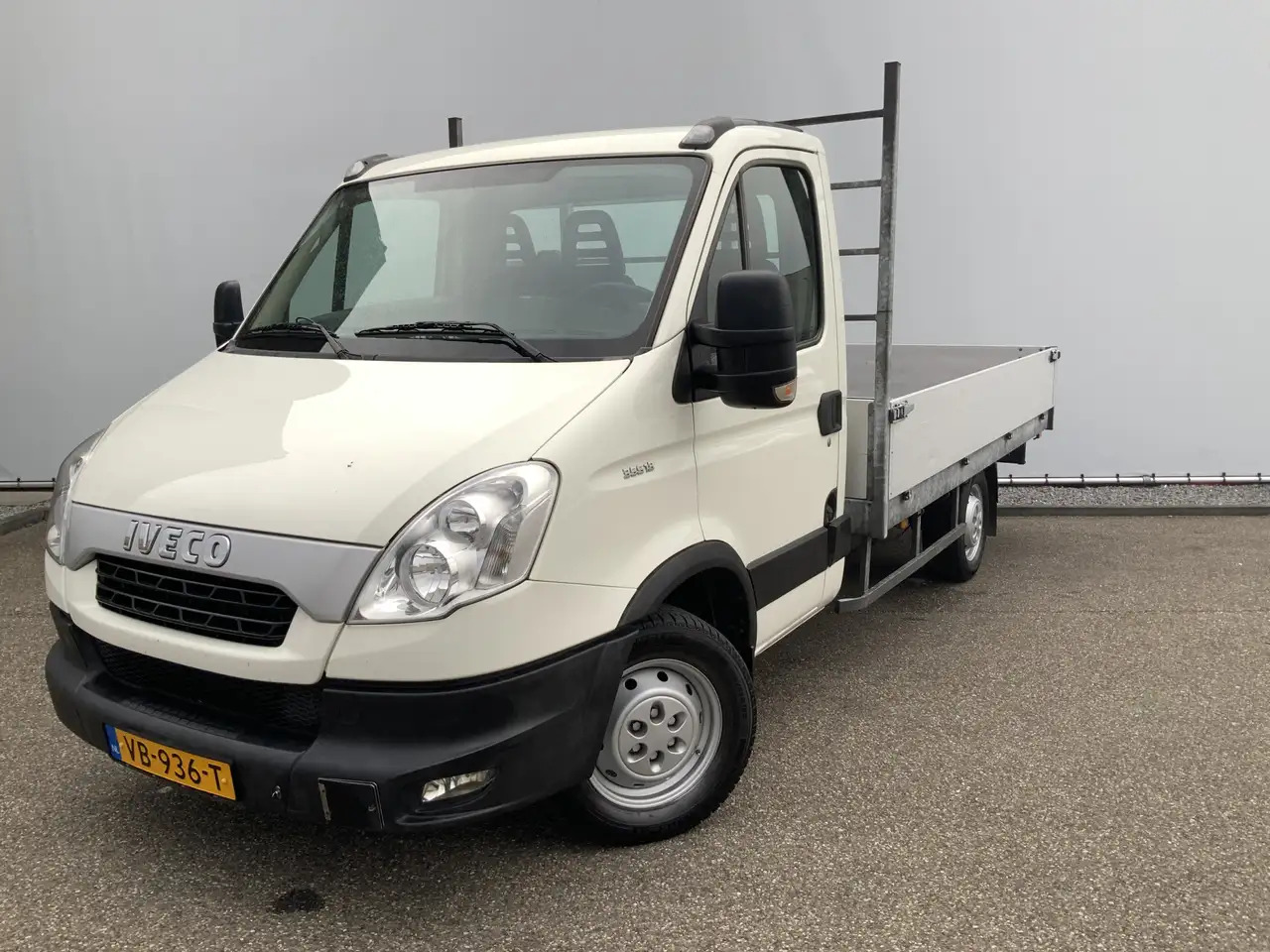 Iveco Daily 35S13 D 345 Pick Up Airco 3 Zits Trekhaak 3500 kg - Dostavno vozilo s ravnom platformom: slika 1 Iveco Daily 35S13 D 345 Pick Up Airco 3 Zits Trekhaak 3500 kg - Dostavno vozilo s ravnom platformom: slika 1
