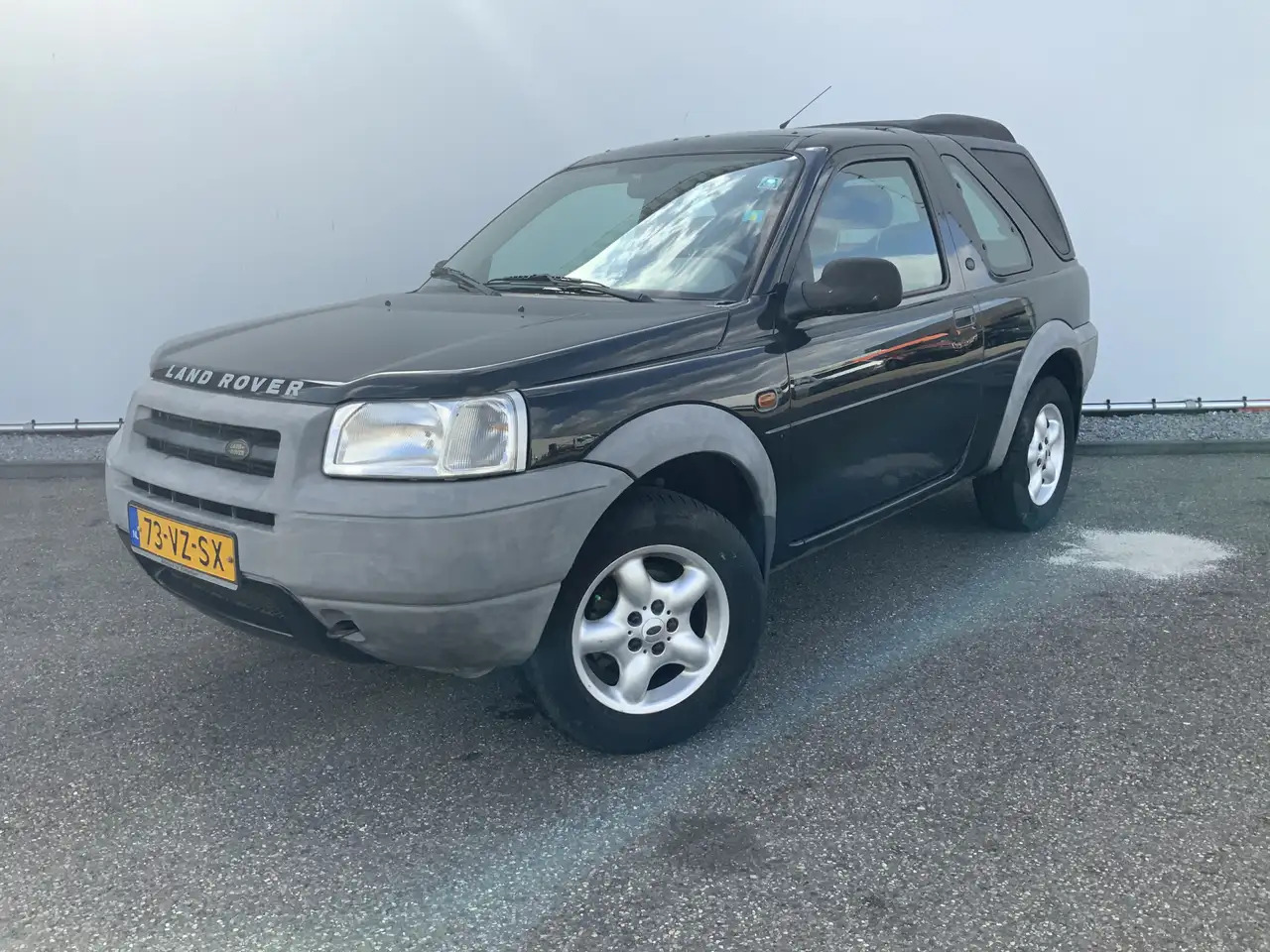 Land Rover Freelander Hardback 2.0 Td4 S Hard Top Grijs Kenteken Automaa - SUV: slika 1 Land Rover Freelander Hardback 2.0 Td4 S Hard Top Grijs Kenteken Automaa - SUV: slika 1