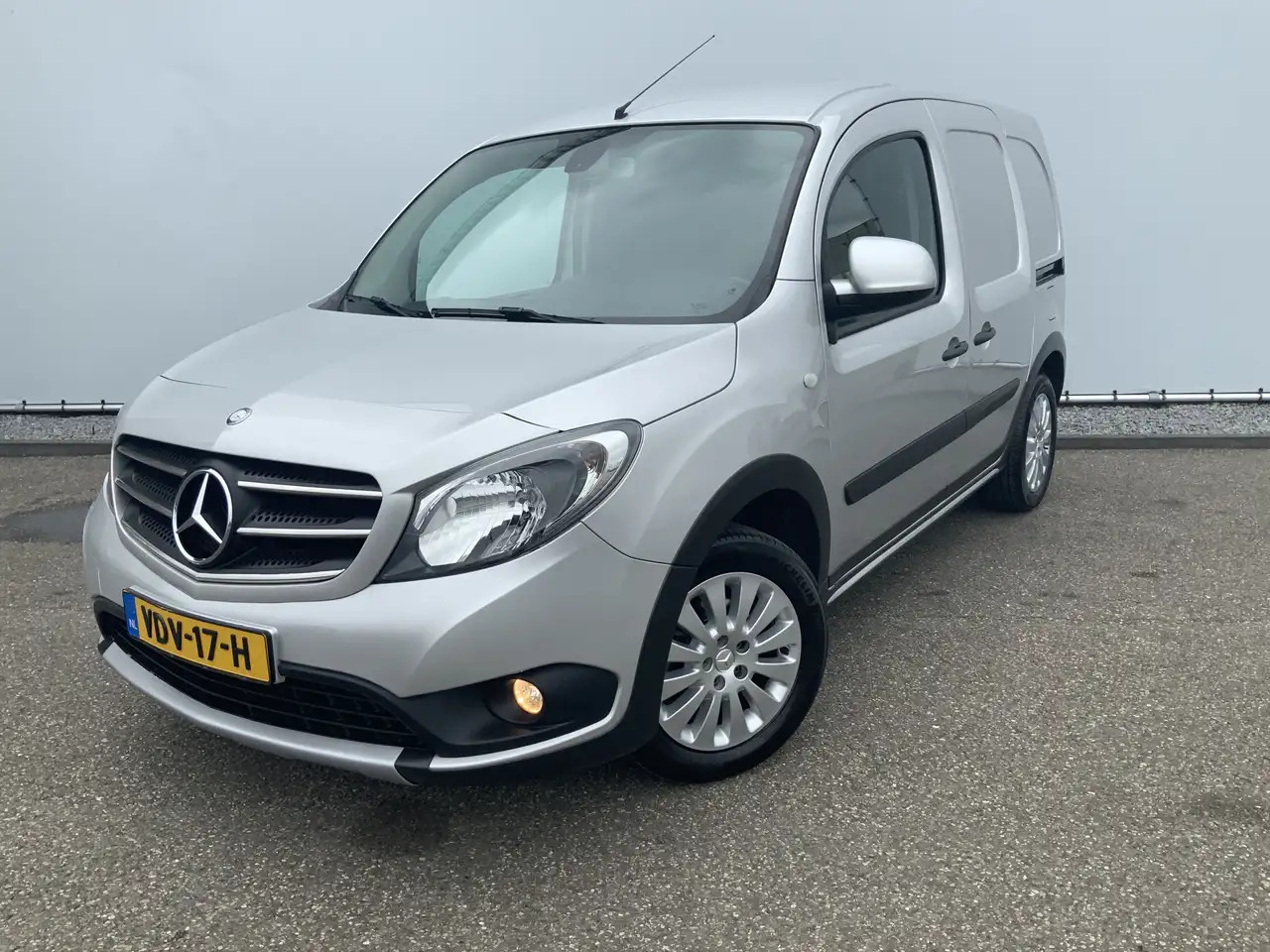 Mercedes-Benz Citan 109 CDI BlueEFFICIENCY Airco Dub Schuifdeur Cruise - Mali kombi: slika 1 Mercedes-Benz Citan 109 CDI BlueEFFICIENCY Airco Dub Schuifdeur Cruise - Mali kombi: slika 1
