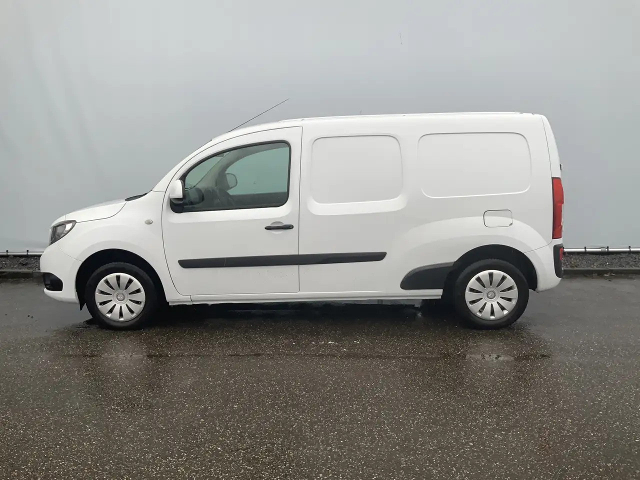 Mercedes-Benz Citan 109 CDI BlueEFFICIENCY Extra Lang Maxi Airco Euro - Mali kombi: slika 3 Mercedes-Benz Citan 109 CDI BlueEFFICIENCY Extra Lang Maxi Airco Euro - Mali kombi: slika 3