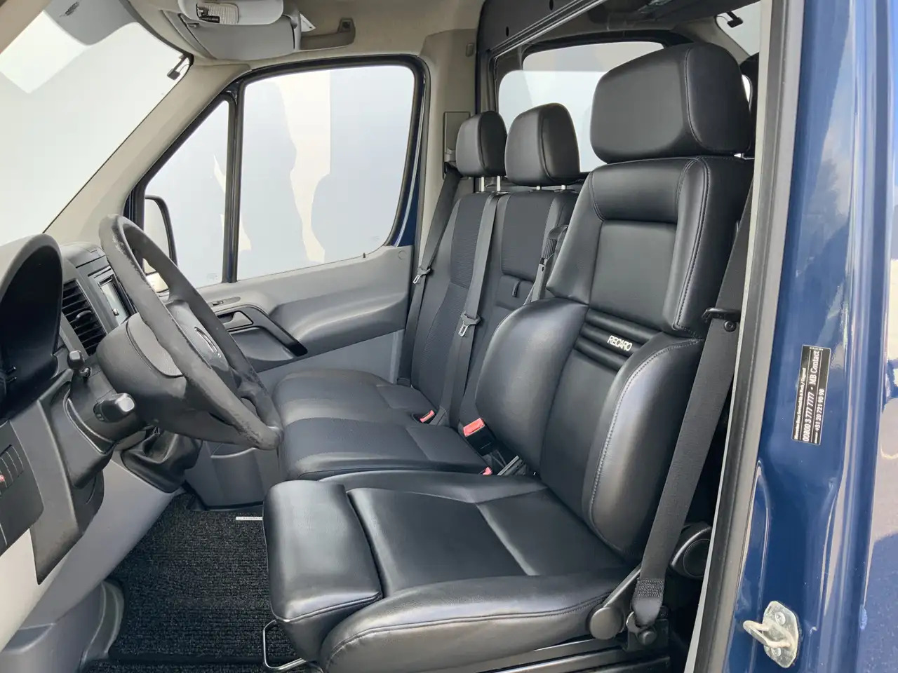 Mercedes-Benz Sprinter 210 2.2 CDI 325 L1H1 Airco Cruise 3 Zits Opstap Ba - Furgon: slika 4 Mercedes-Benz Sprinter 210 2.2 CDI 325 L1H1 Airco Cruise 3 Zits Opstap Ba - Furgon: slika 4