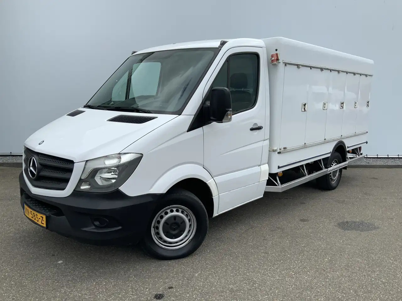 Mercedes-Benz Sprinter 310 2.2 CDI 366 ijswagen 40 gr _0 Deuren 10 Euro 5 - Dostavno vozilo hladnjača: slika 1 Mercedes-Benz Sprinter 310 2.2 CDI 366 ijswagen 40 gr _0 Deuren 10 Euro 5 - Dostavno vozilo hladnjača: slika 1