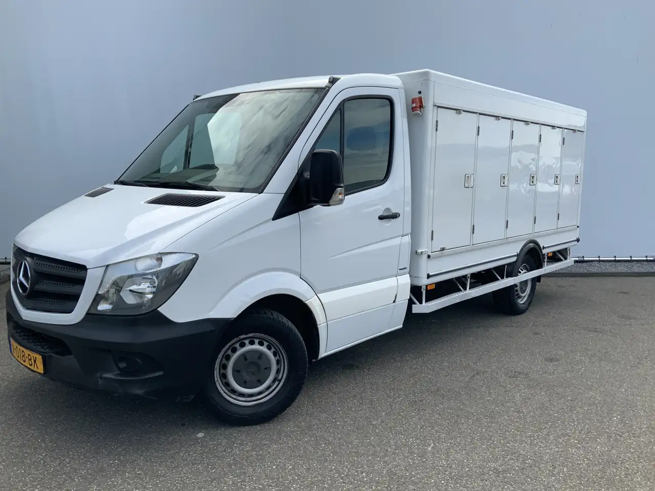 Mercedes-Benz Sprinter 311 2.2 CDI 366 ijsAuto - 40 C. Deuren 10 Euro 6 - Dostavno vozilo hladnjača: slika 1 Mercedes-Benz Sprinter 311 2.2 CDI 366 ijsAuto - 40 C. Deuren 10 Euro 6 - Dostavno vozilo hladnjača: slika 1