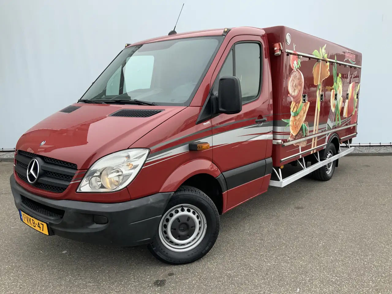 Mercedes-Benz Sprinter 313 2.2 CDI 366 vries 40 gr 0nder 0 deuren 10 Euro - Dostavno vozilo hladnjača: slika 1 Mercedes-Benz Sprinter 313 2.2 CDI 366 vries 40 gr 0nder 0 deuren 10 Euro - Dostavno vozilo hladnjača: slika 1