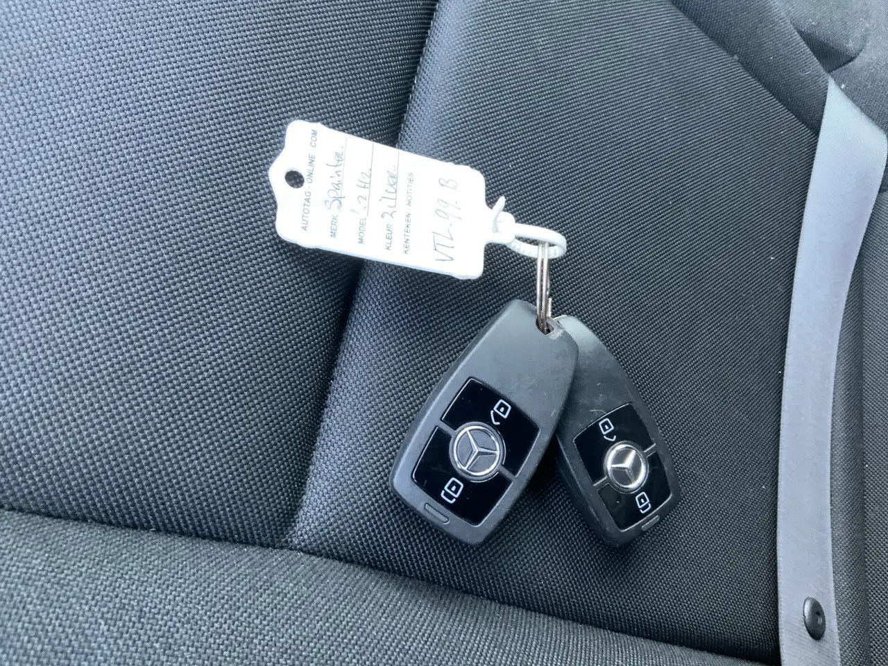 Mercedes-Benz Sprinter 314 2.2 CDI L2H2 Airco Cruise 3 Zits Trekhaak 2000 - Furgon: slika 5 Mercedes-Benz Sprinter 314 2.2 CDI L2H2 Airco Cruise 3 Zits Trekhaak 2000 - Furgon: slika 5