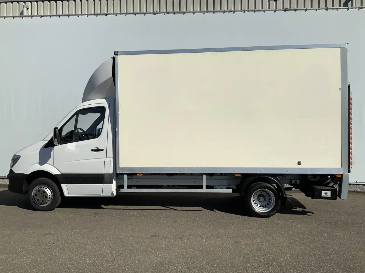 Mercedes-Benz Sprinter 513 2.2 CDI 432 Meubelbak&Lift Airco Cruise 3 Zits - Dostavno vozilo sa zatvorenim sandukom: slika 3 Mercedes-Benz Sprinter 513 2.2 CDI 432 Meubelbak&Lift Airco Cruise 3 Zits - Dostavno vozilo sa zatvorenim sandukom: slika 3