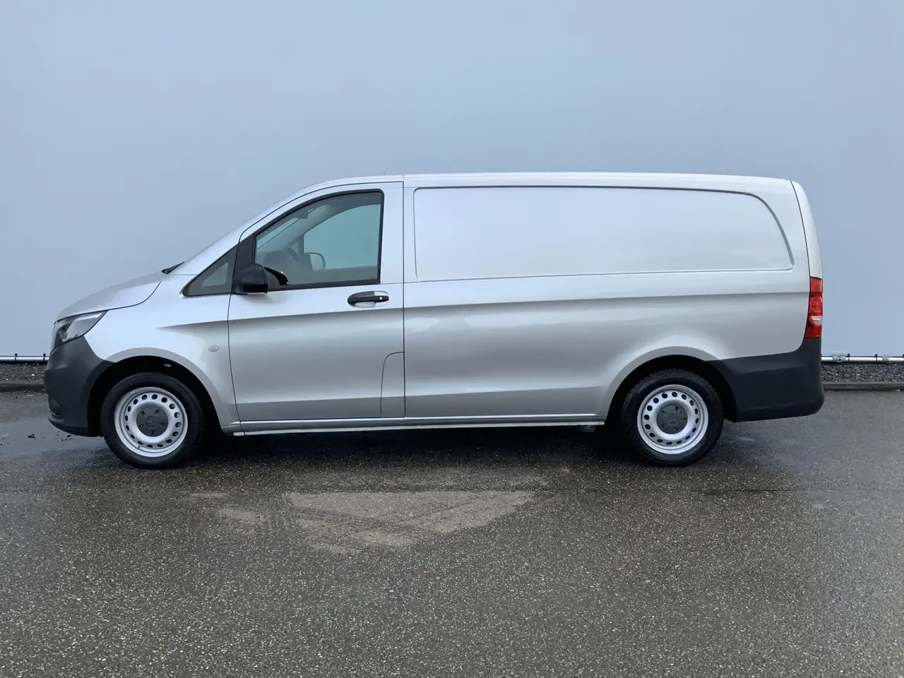 Mercedes-Benz Vito 114 CDI Lang Automaat Cruise Airco Euro 6 - Furgon: slika 3 Mercedes-Benz Vito 114 CDI Lang Automaat Cruise Airco Euro 6 - Furgon: slika 3