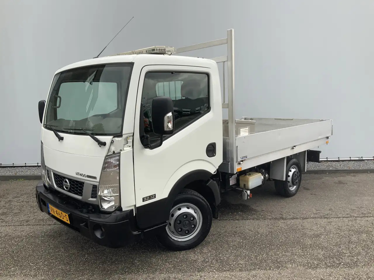 Nissan NT400 32.12 2.5 dCi 250 Kipper Trekhaak 2000 kg 3 - Dostavno vozilo kiper: slika 2 Nissan NT400 32.12 2.5 dCi 250 Kipper Trekhaak 2000 kg 3 - Dostavno vozilo kiper: slika 2