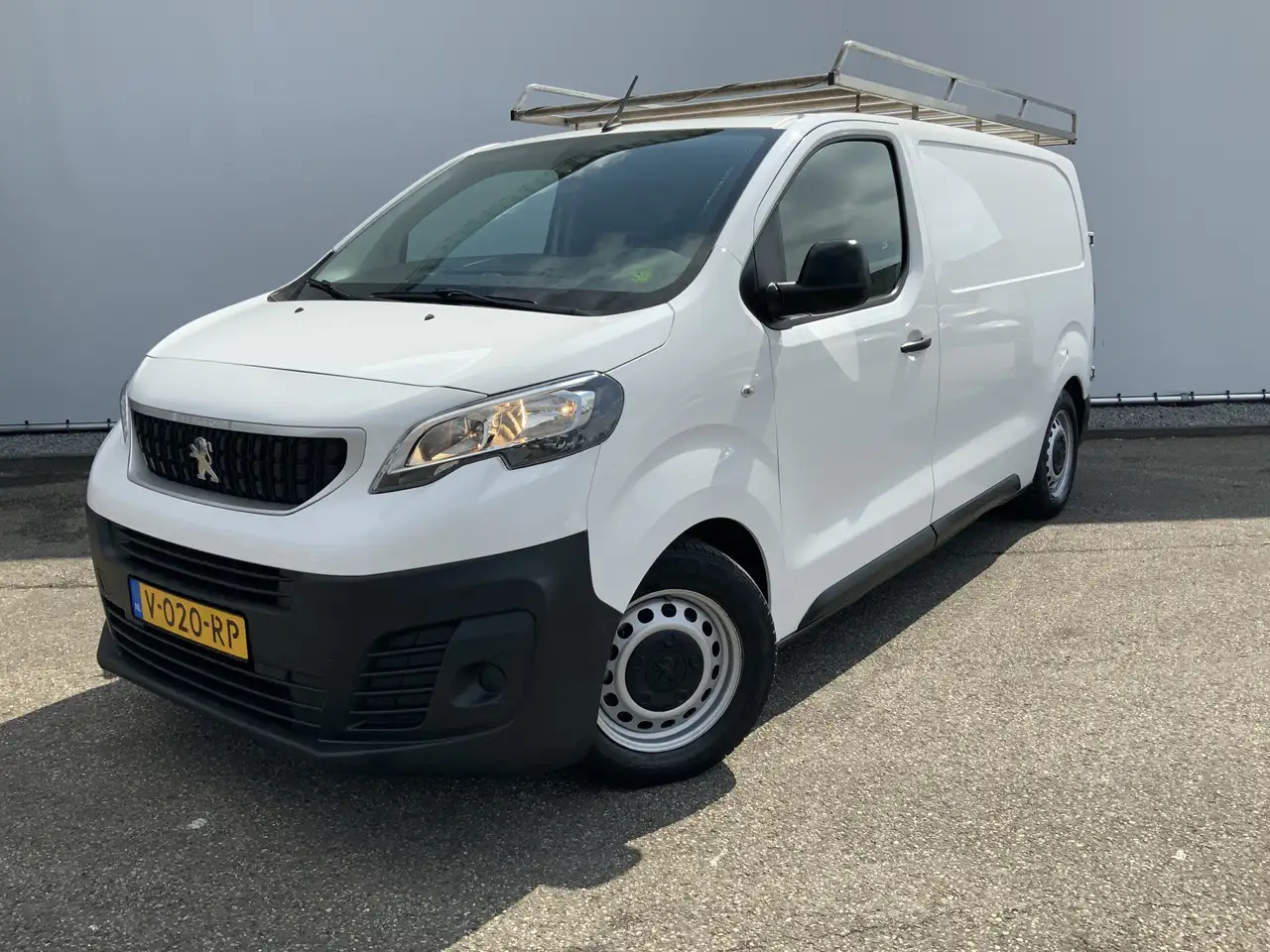 Peugeot Expert glazenwasser 226S 1.6 BlueHDI 115 Inbouw 530 liter - Furgon: slika 1 Peugeot Expert glazenwasser 226S 1.6 BlueHDI 115 Inbouw 530 liter - Furgon: slika 1